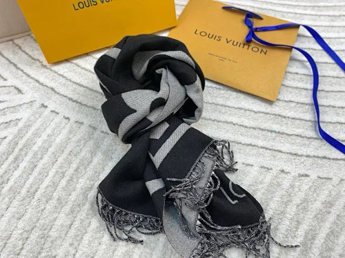 Louis Vuitton Scarf