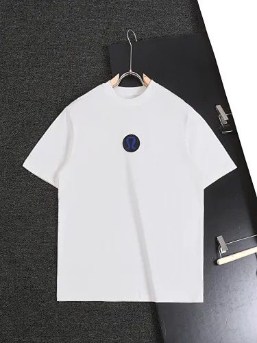 LULULEMON T-Shirt