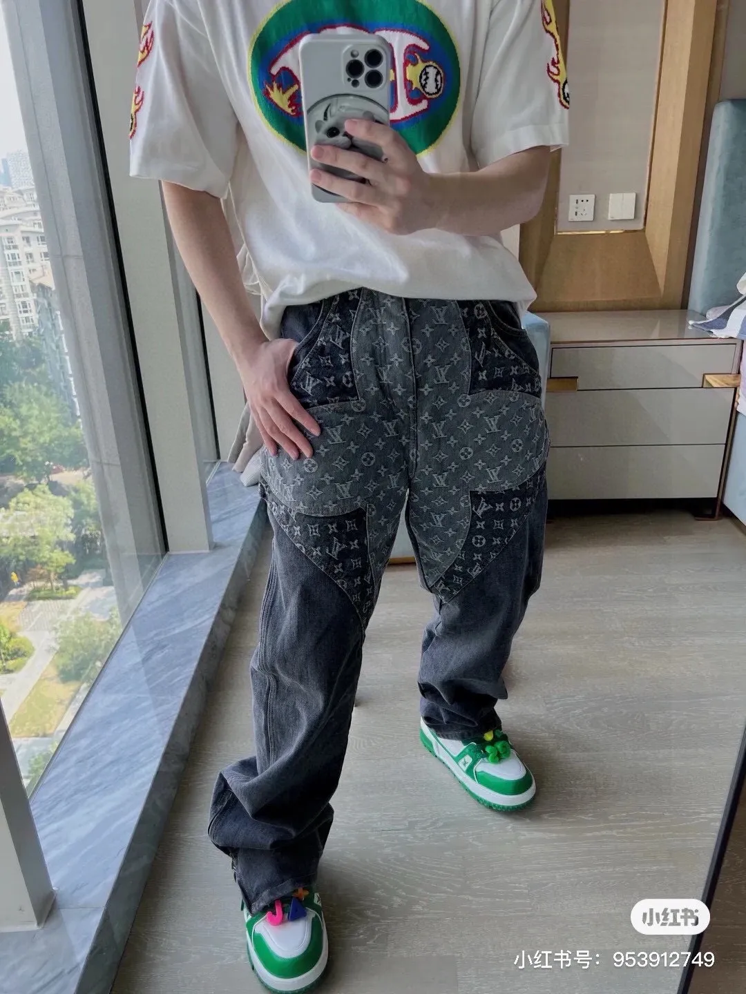 Thumbnail