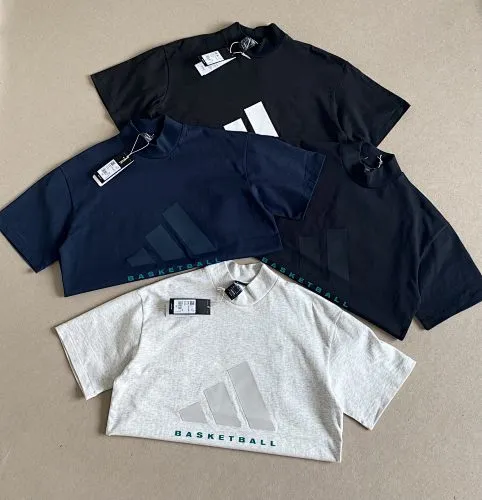 ADIDAS T-Shirt
