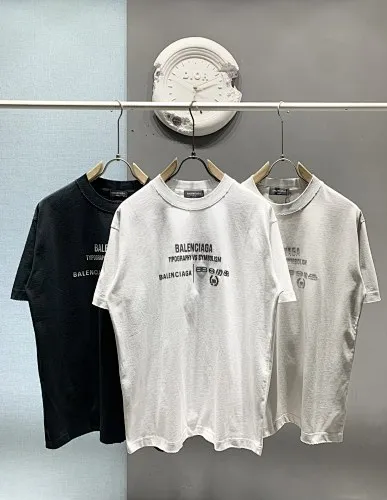 Balenciaga T-Shirt