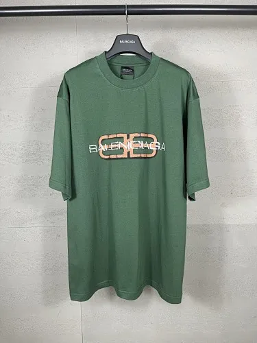 Balenciaga T-Shirt