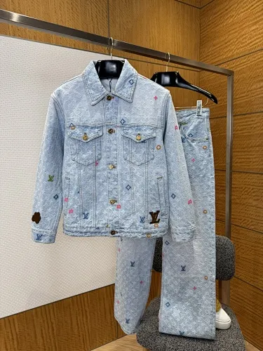 Louis Vuitton Pants