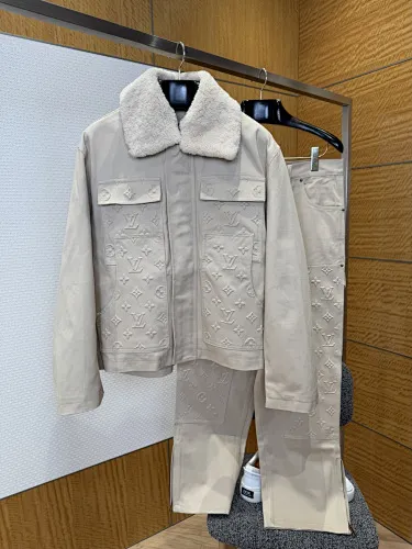 Louis Vuitton Pants