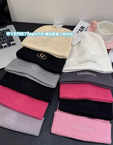 LULULEMON Knit
