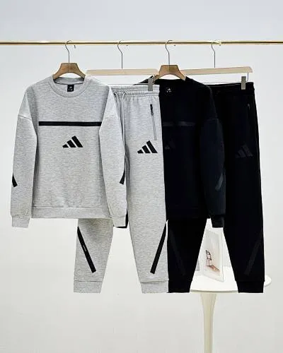 ADIDAS Sweatpants