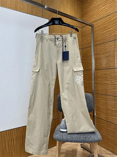 Louis Vuitton Pants