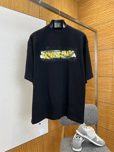Balenciaga T-Shirt