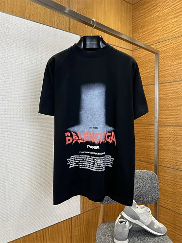 Balenciaga T-Shirt