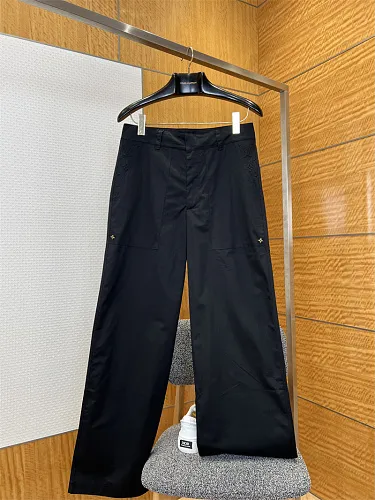 Louis Vuitton Pants