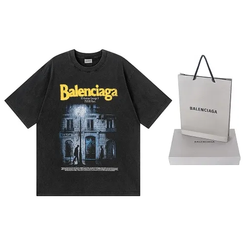 Balenciaga T-Shirt
