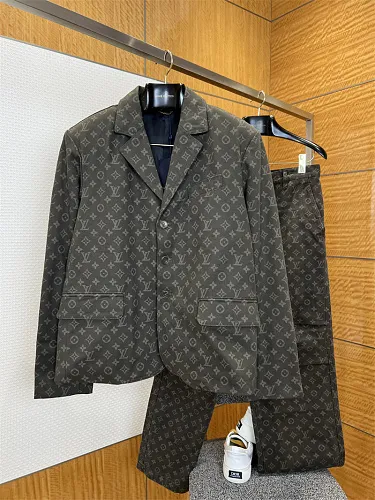 Louis Vuitton Shorts