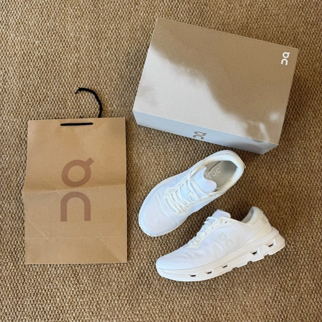 ON Sneakers