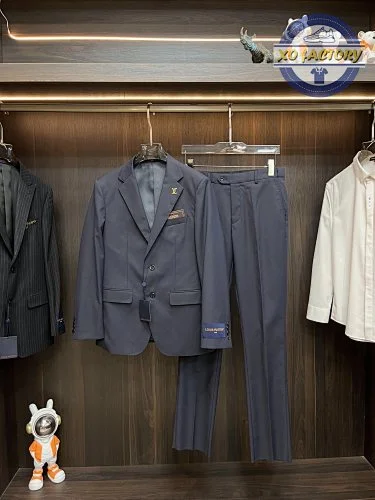 Louis Vuitton Suit