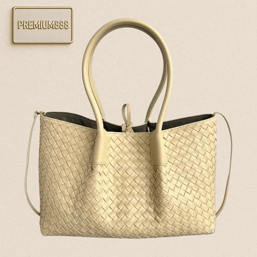 Bottega Veneta Bag
