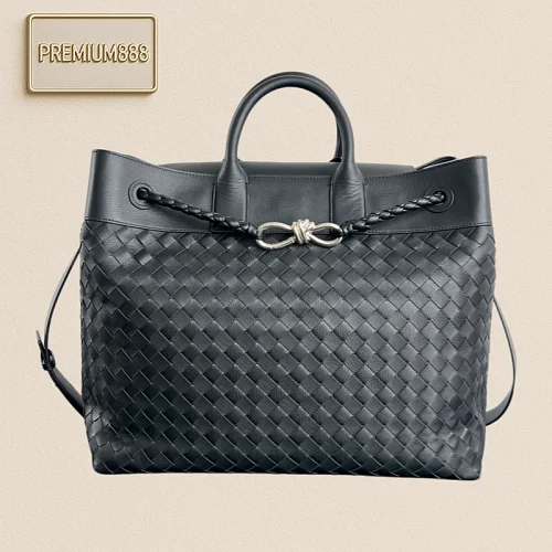 Bottega Veneta Bag