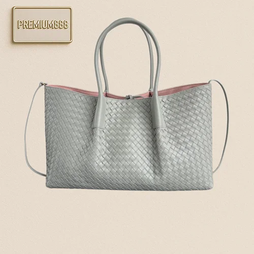 Bottega Veneta Bag