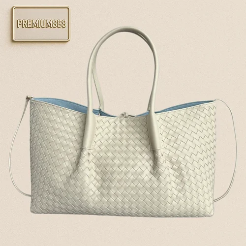 Bottega Veneta Bag