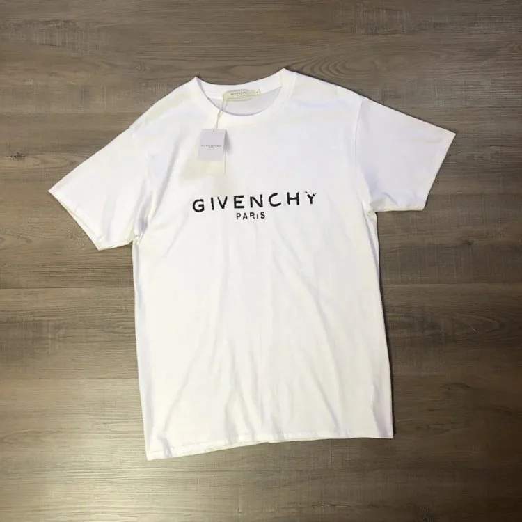 Givenchy T-Shirt